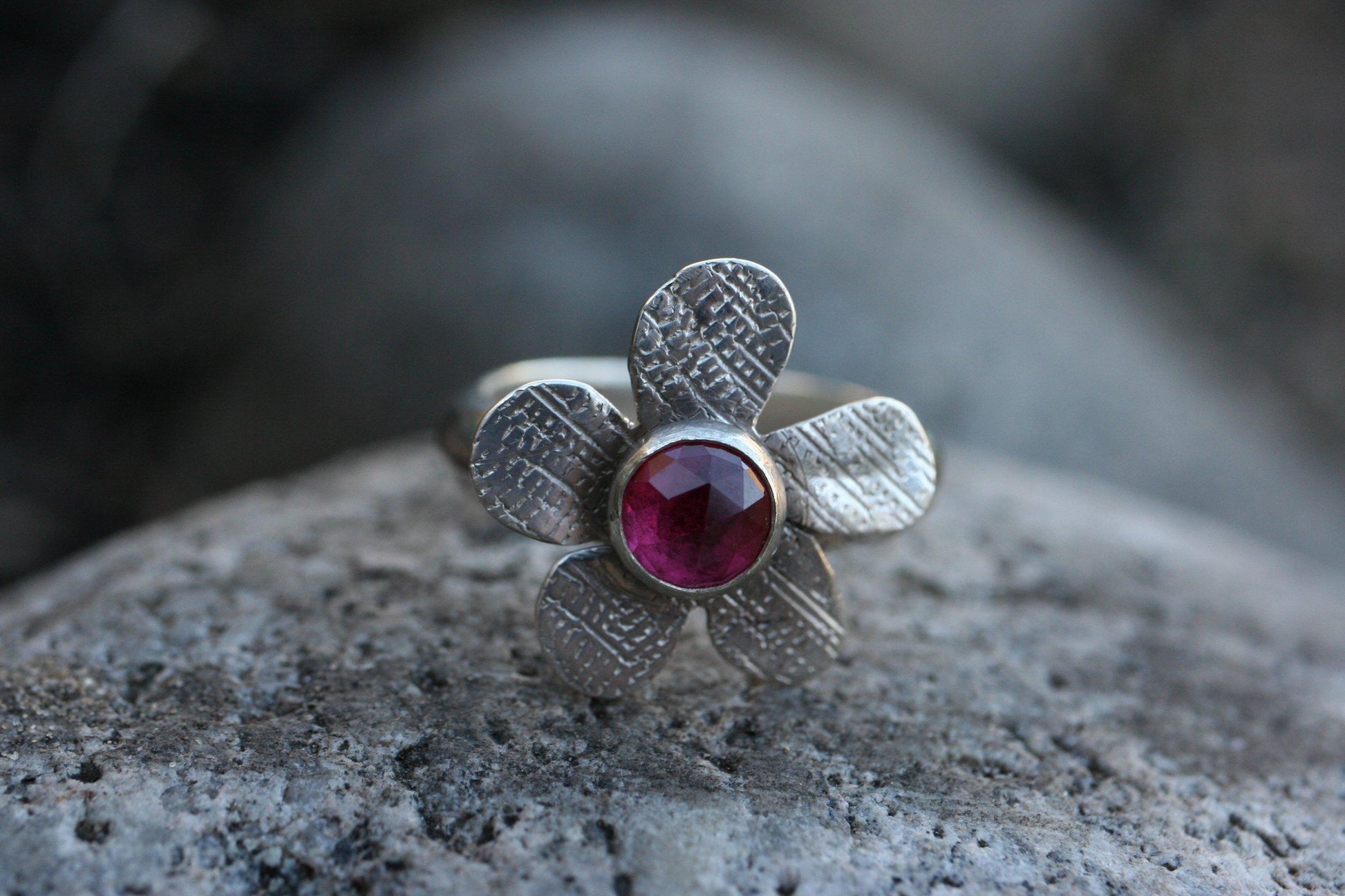 Flower Blossom Ring - Ellis Cole Jewelry Designs