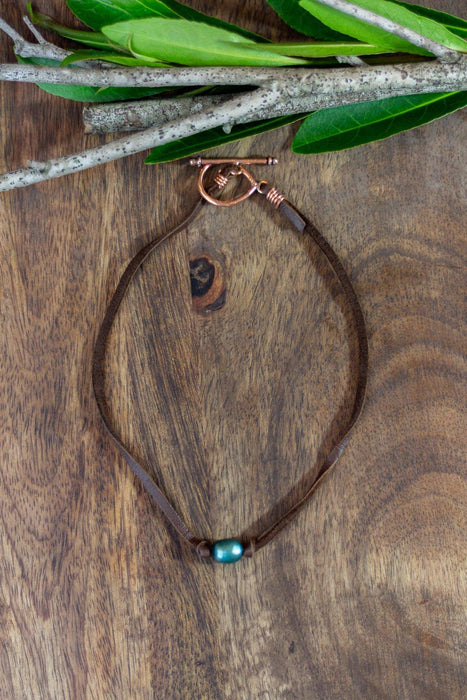 Class #2 - Leather Choker with Focal Bead - Ellis Cole Jewelry Designs